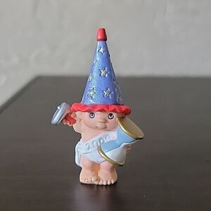 HALLMARK COLLECTIBLE 2000 HAPPY HATTERS COLLECTION TINY TOPPER Y2K BABY NEW YEAR